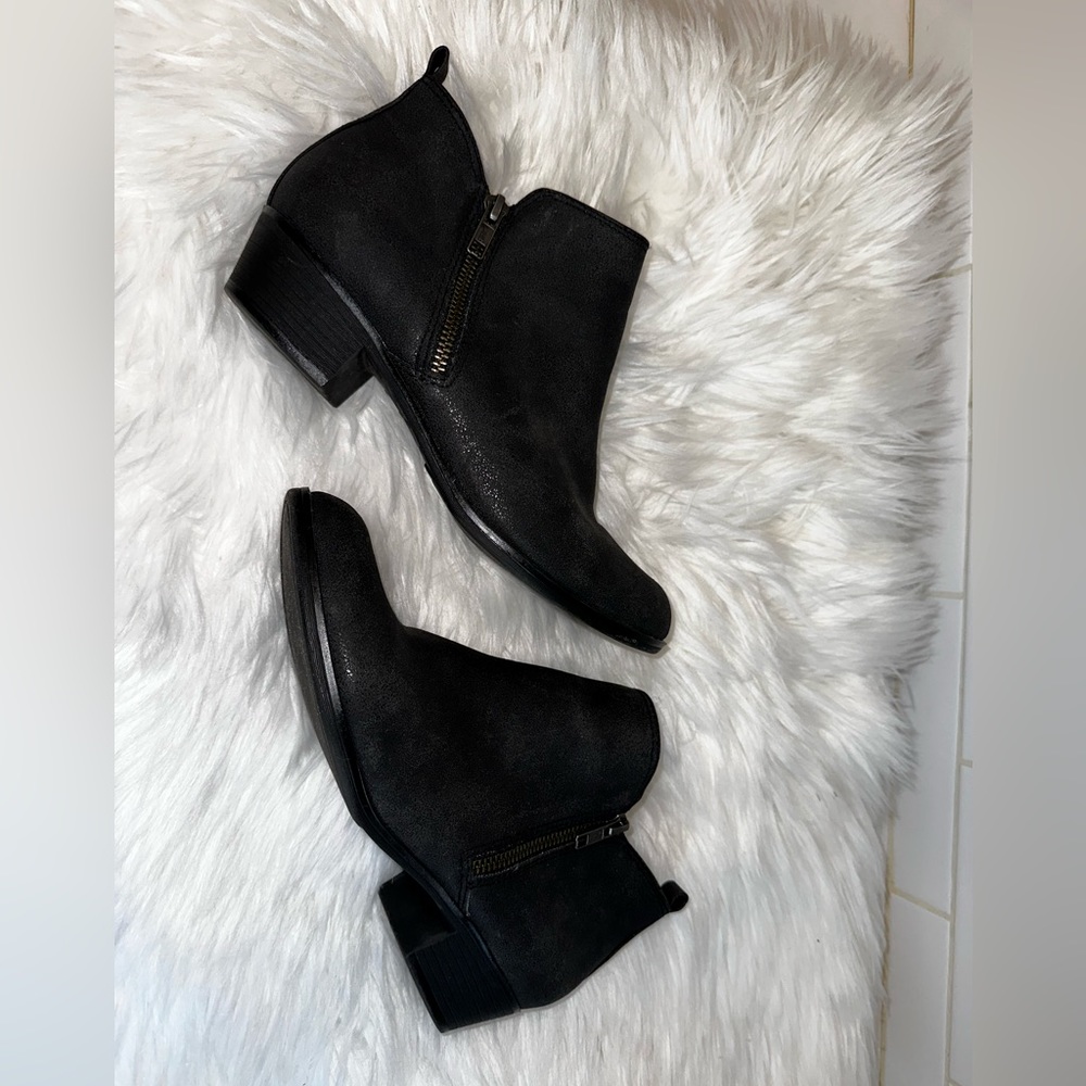 Cathy Jean womens booties